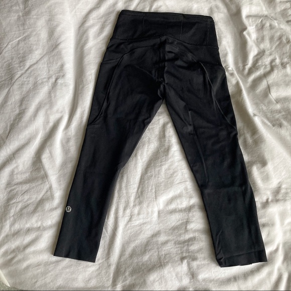 Fast and free lululemon tights - reflective 19” - Picture 6 of 9
